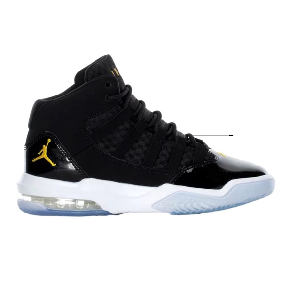 jordan max aura gs black